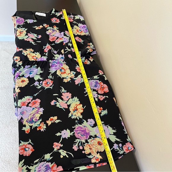 WAYF Floral Chiffon Long Dolman Sleeve Mini Dress - Picture 16 of 16